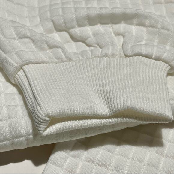 New Taylor Swift sweatshirt Revelation, Hard to find - Picture 5 of 11